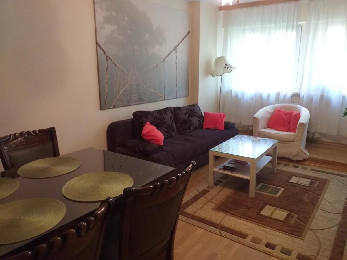 Проживание в семье Apartament Dymińska Варшава-14