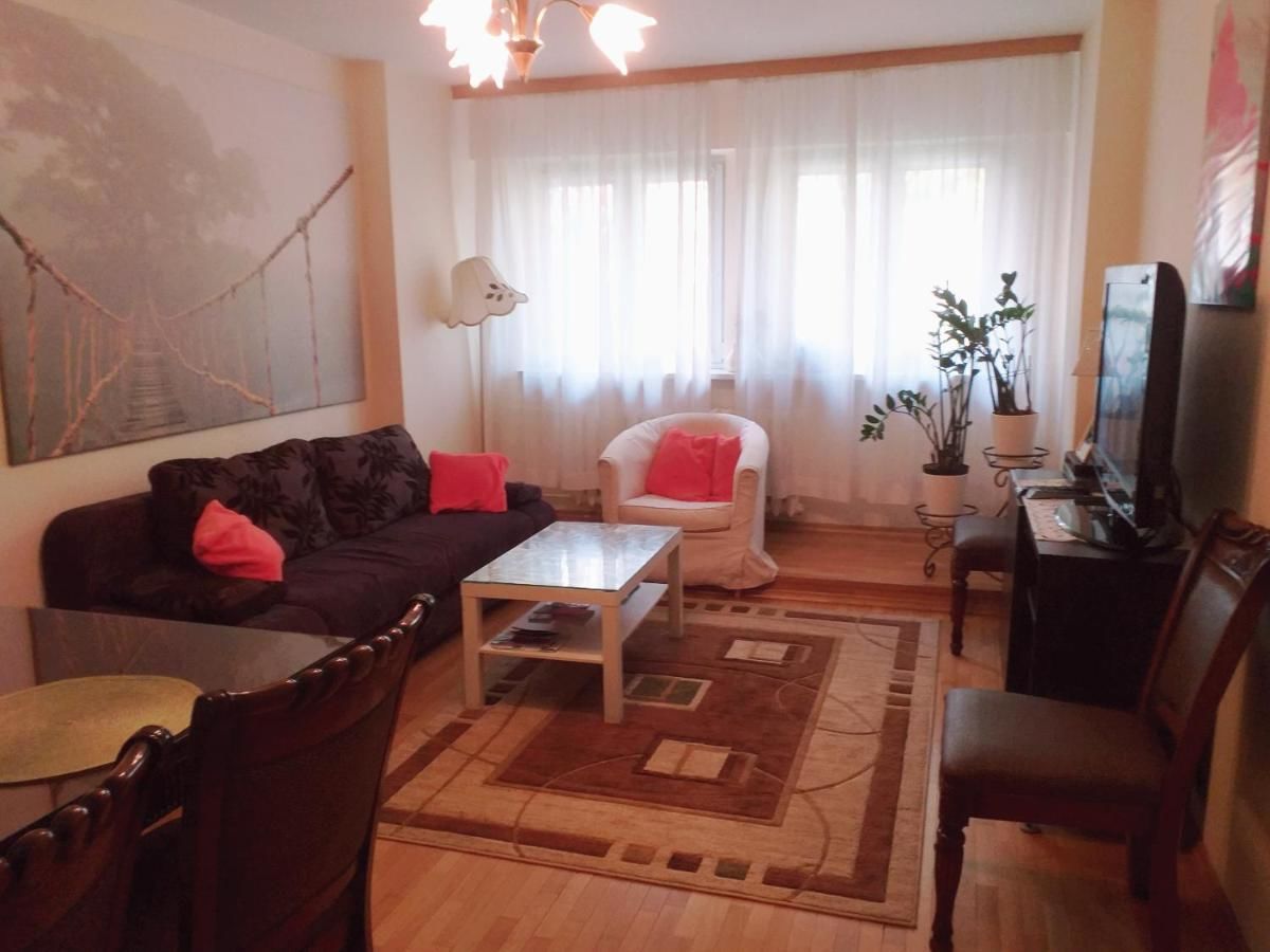 Проживание в семье Apartament Dymińska Варшава-6